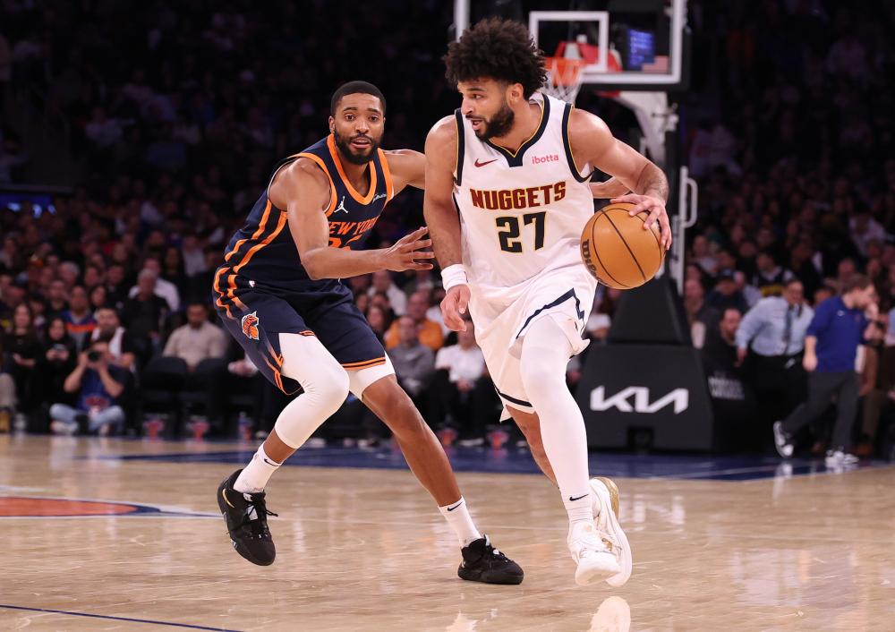 斯半程领先 斯半程领先